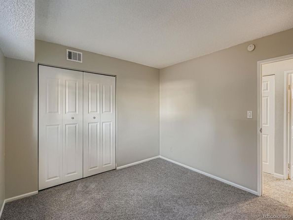 140 E Highline Circle 105, Centennial CO 80122