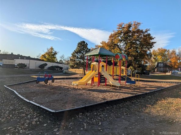 140 E Highline Circle 105, Centennial CO 80122