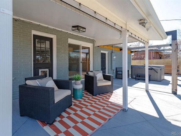 3461 S Ivy Way, Denver CO 80222