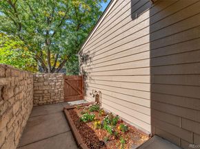 6556 S Yukon Way, Littleton CO 80123