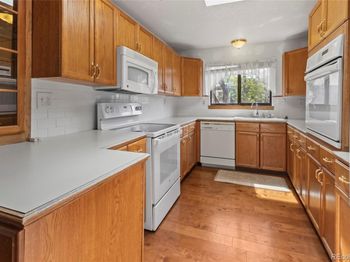 1400 S Knox Court
