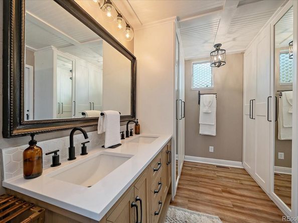 3272 S Wabash Court, Denver CO 80231