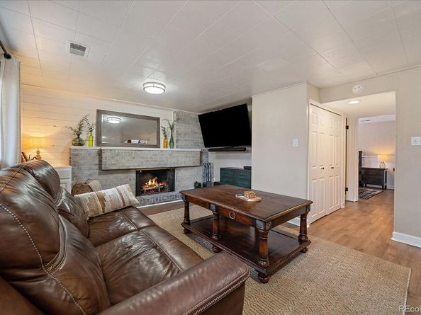 3272 S Wabash Court, Denver CO 80231