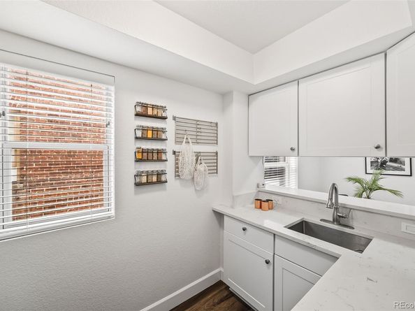 1629 N Clarkson Street 23, Denver CO 80218
