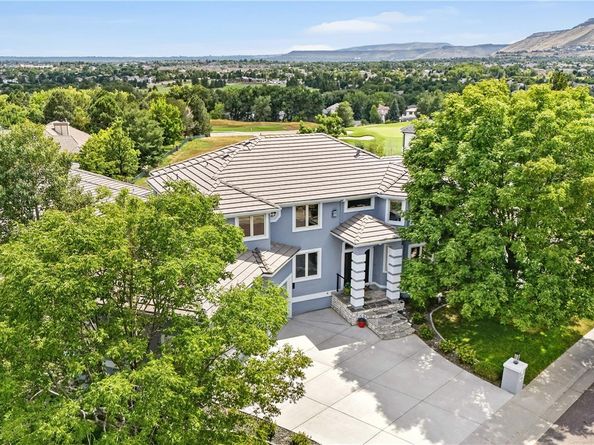 7092 Secrest Court, Arvada CO 80007