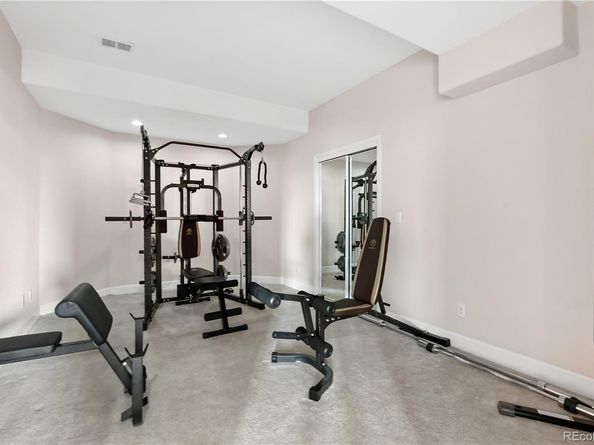 7092 Secrest Court, Arvada CO 80007