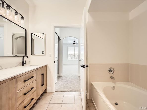 9079 E Panorama Circle 419, Englewood CO 80112