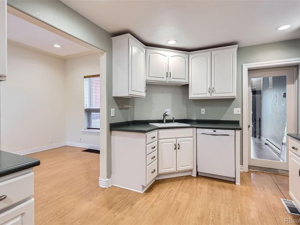 165 S Ogden Street, Denver CO 80209