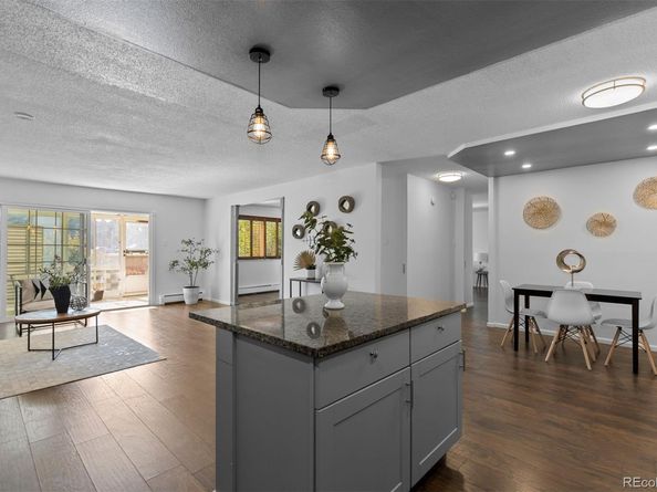 610 S Clinton Street 10A, Denver CO 80247