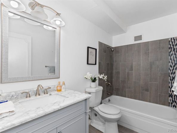 610 S Clinton Street 10A, Denver CO 80247