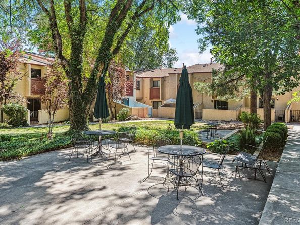 1060 S Parker Road 25, Denver CO 80231