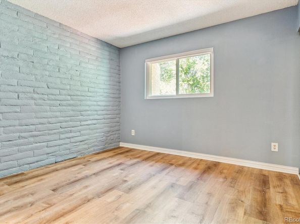 1060 S Parker Road 25, Denver CO 80231