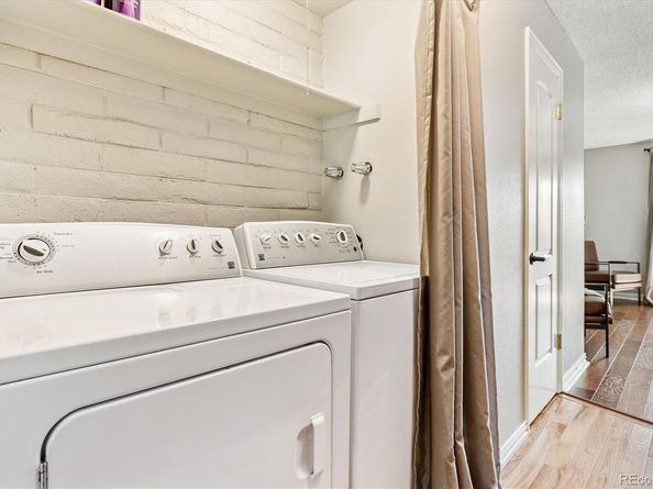 1060 S Parker Road 25, Denver CO 80231