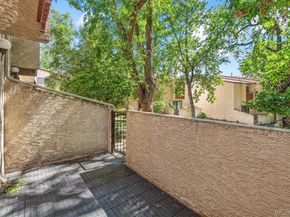 1060 S Parker Road 25, Denver CO 80231