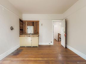 1901 N Emerson Street, Denver CO 80218