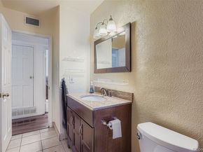1072 Racine Street, Aurora CO 80011