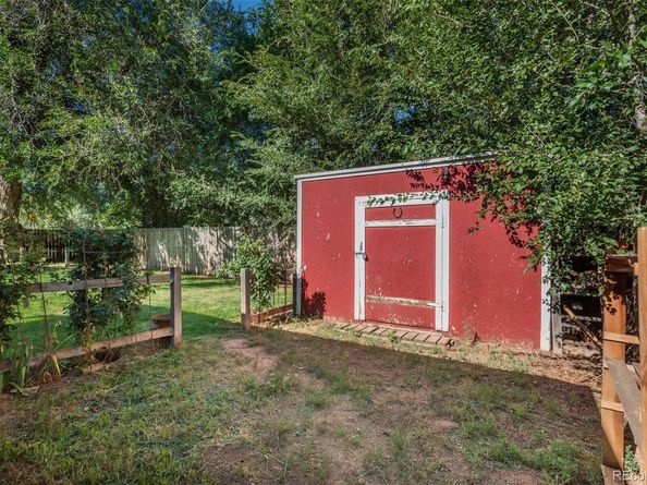 1501 Liberty Court, Longmont CO 80504