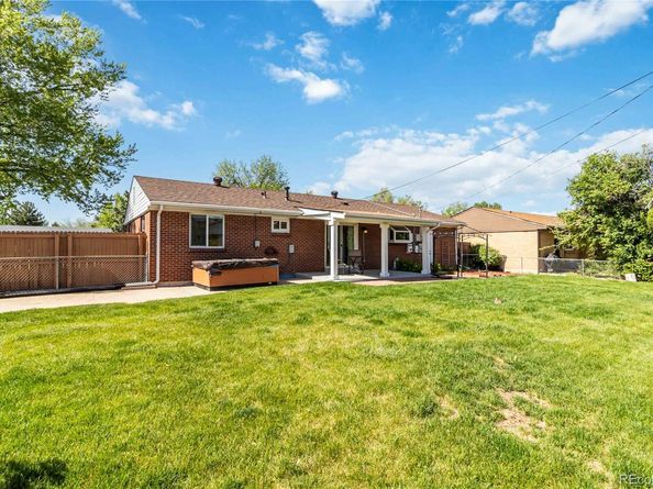5593 E Center Avenue, Denver CO 80246