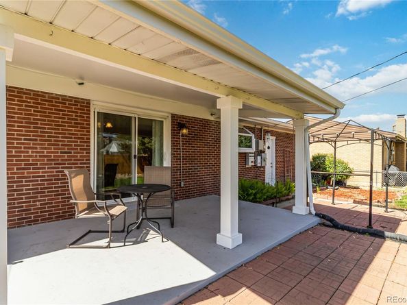 5593 E Center Avenue, Denver CO 80246