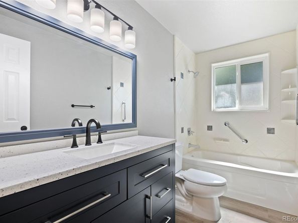 2220-2222 W Harvard Avenue, Englewood CO 80110