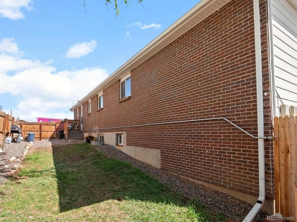 2220-2222 W Harvard Avenue, Englewood CO 80110
