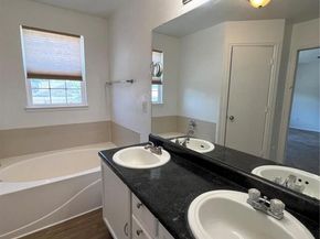 Undisclosed Address #5123465, Aurora CO 80013
