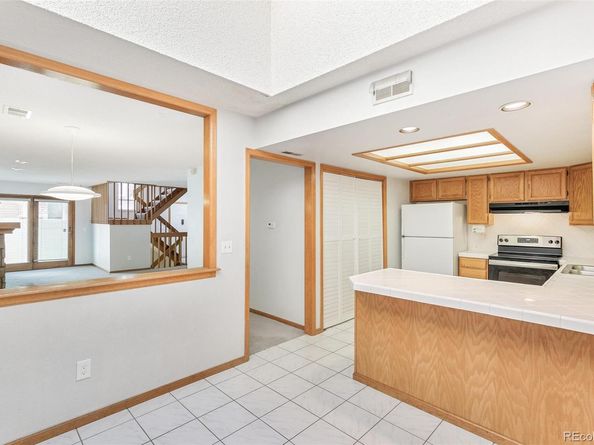 1350 S Idalia Street G, Aurora CO 80017