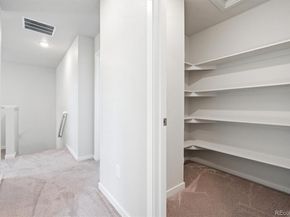 3364 N Irvington Street, Aurora CO 80019