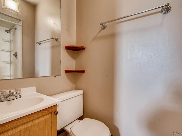 2735 W 32nd Avenue, Denver CO 80211