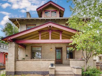 2735 W 32nd Avenue