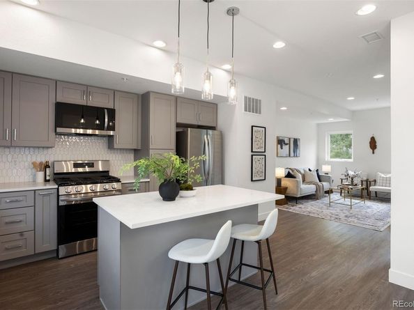 8412 W 52nd Avenue, Arvada CO 80002