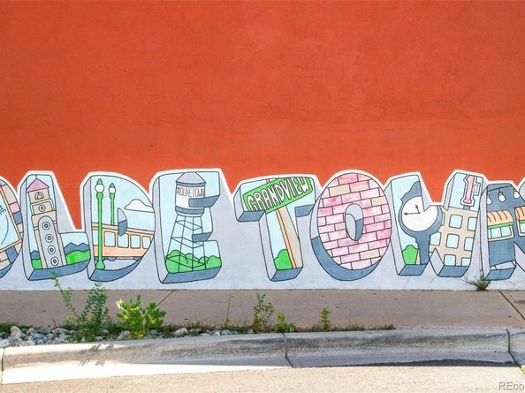 8412 W 52nd Avenue, Arvada CO 80002