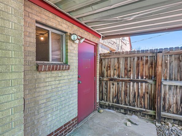 2174 S Sherman Street, Denver CO 80210