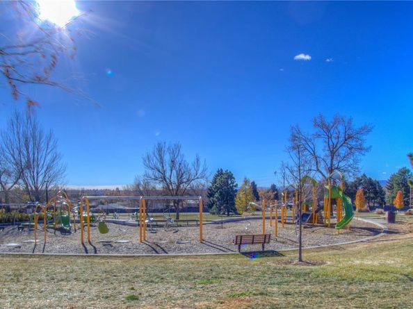 1647 S Newland Street, Lakewood CO 80232