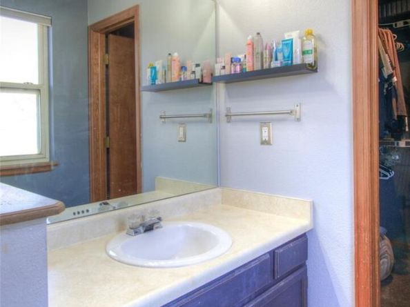 1647 S Newland Street, Lakewood CO 80232