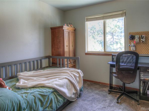 1647 S Newland Street, Lakewood CO 80232