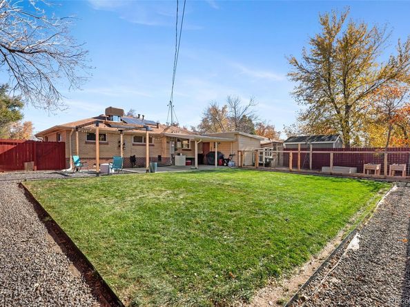 6075 Garrison Street, Arvada CO 80004