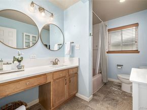 4794 S Pearl Street, Englewood CO 80113