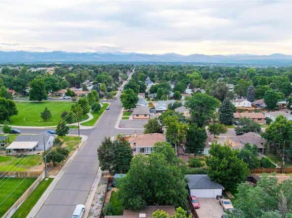 4794 S Pearl Street, Englewood CO 80113