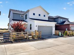 17621 Parkside Drive N, Commerce City CO 80022