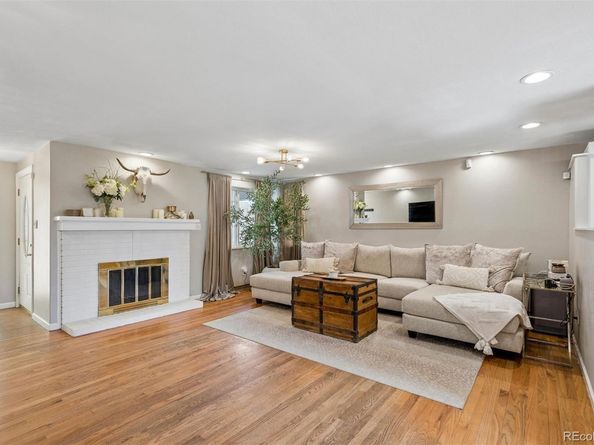 2900 S Jay Street, Denver CO 80227