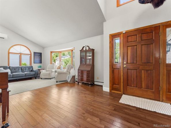 9642 W 69th Place, Arvada CO 80004
