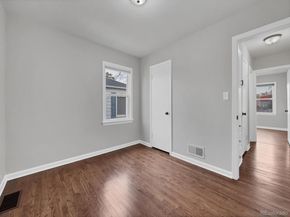 4035 S Logan Street, Englewood CO 80113