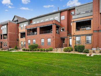 5411 W 97th Place