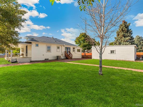 990 Ingalls Street, Lakewood CO 80214