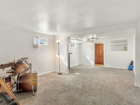 990 Ingalls Street, Lakewood CO 80214
