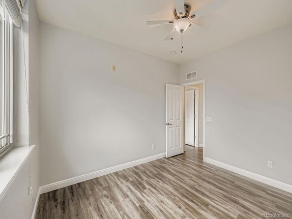 10061 W Victoria Place 204, Littleton CO 80127