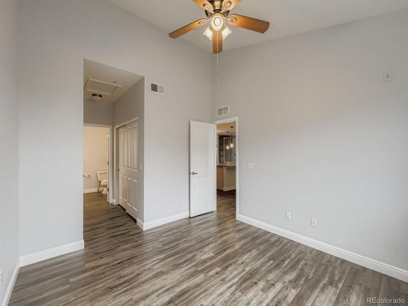 10061 W Victoria Place 204, Littleton CO 80127