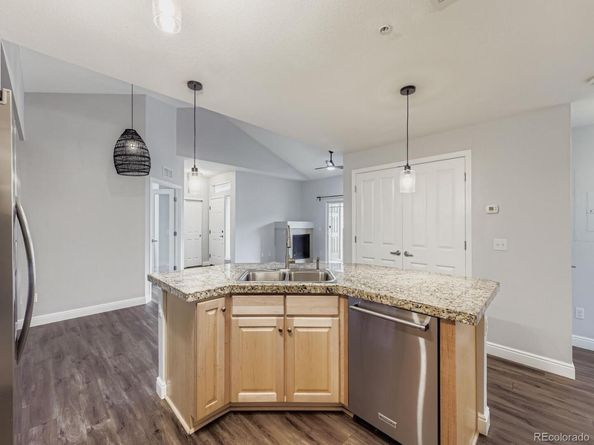10061 W Victoria Place 204, Littleton CO 80127