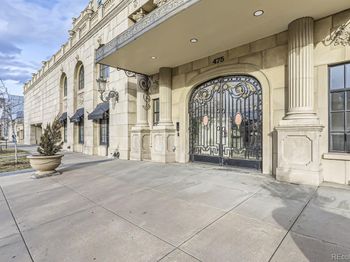 475 W 12th Avenue